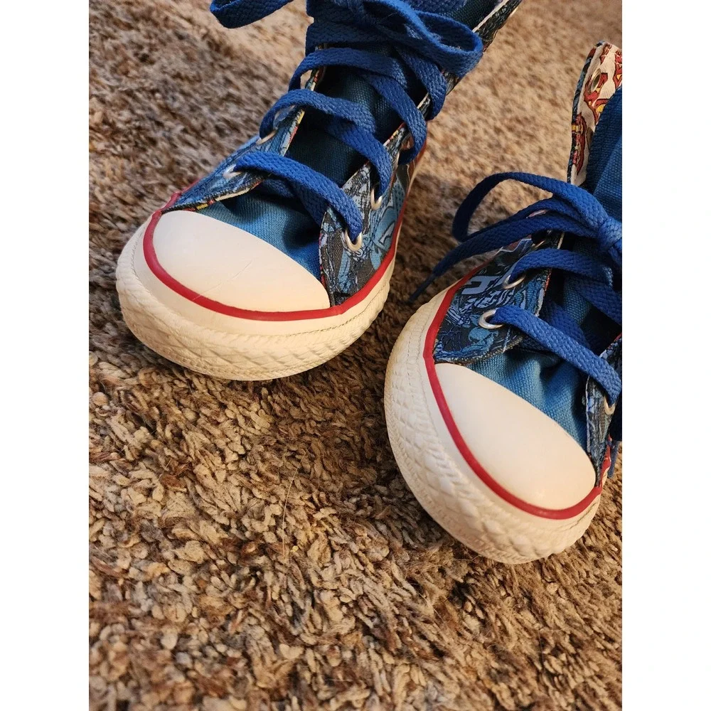Converse Chuck Taylor Superman Man of Steel DC Comics High Top Youth Size 13